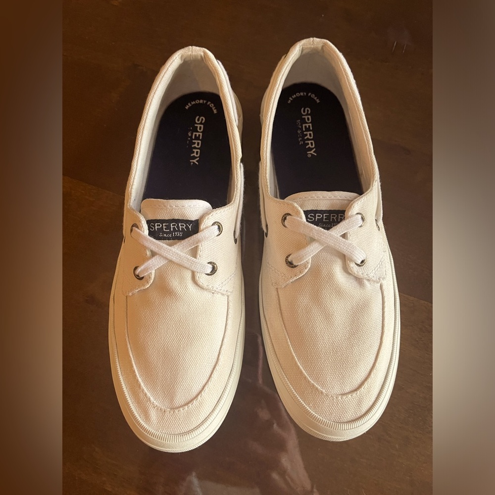 Sperry Canvas Boat-shoes - 9.5